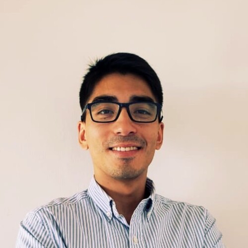 Sebastián Flores